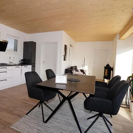 Modernes Ferienhaus Mit Panoramablick Rosegg Exterior photo
